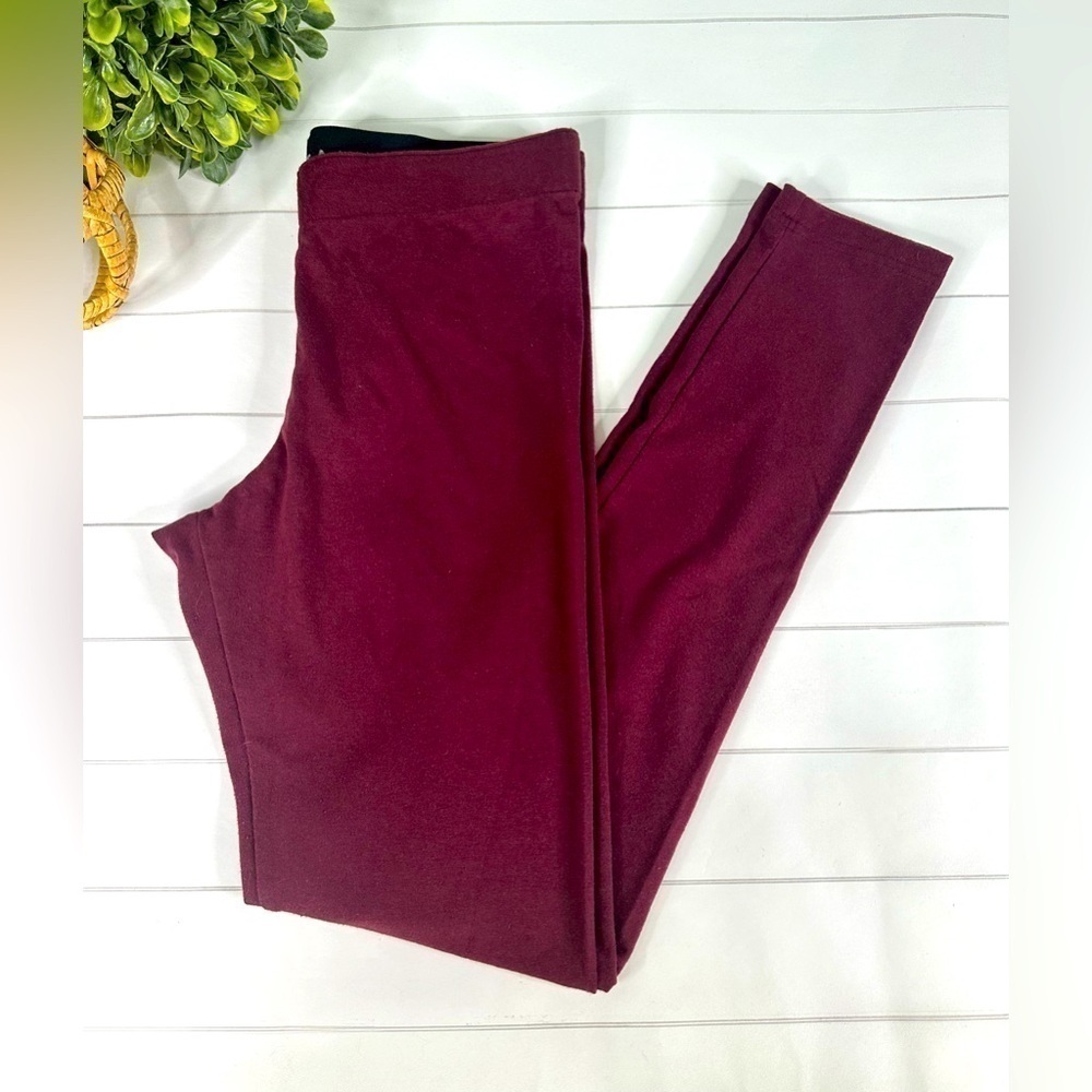 Aeropostale High Waisted Legging in Maroon Size Medium